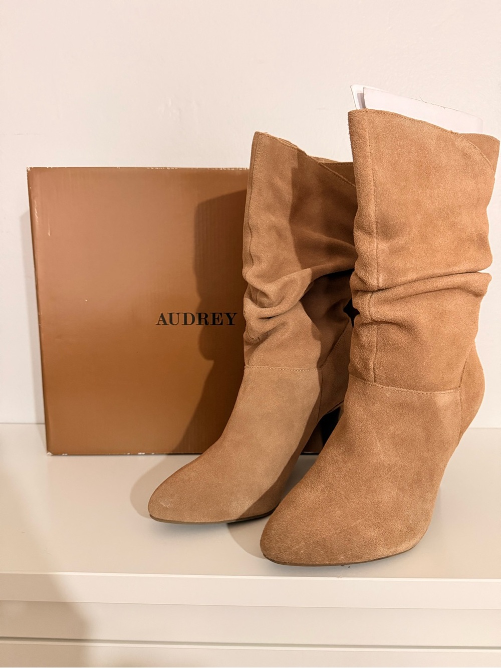 Audrey Brooke Women's Size 7.5 US Suede Leather Angie-Ab Boots Tan cow Suede